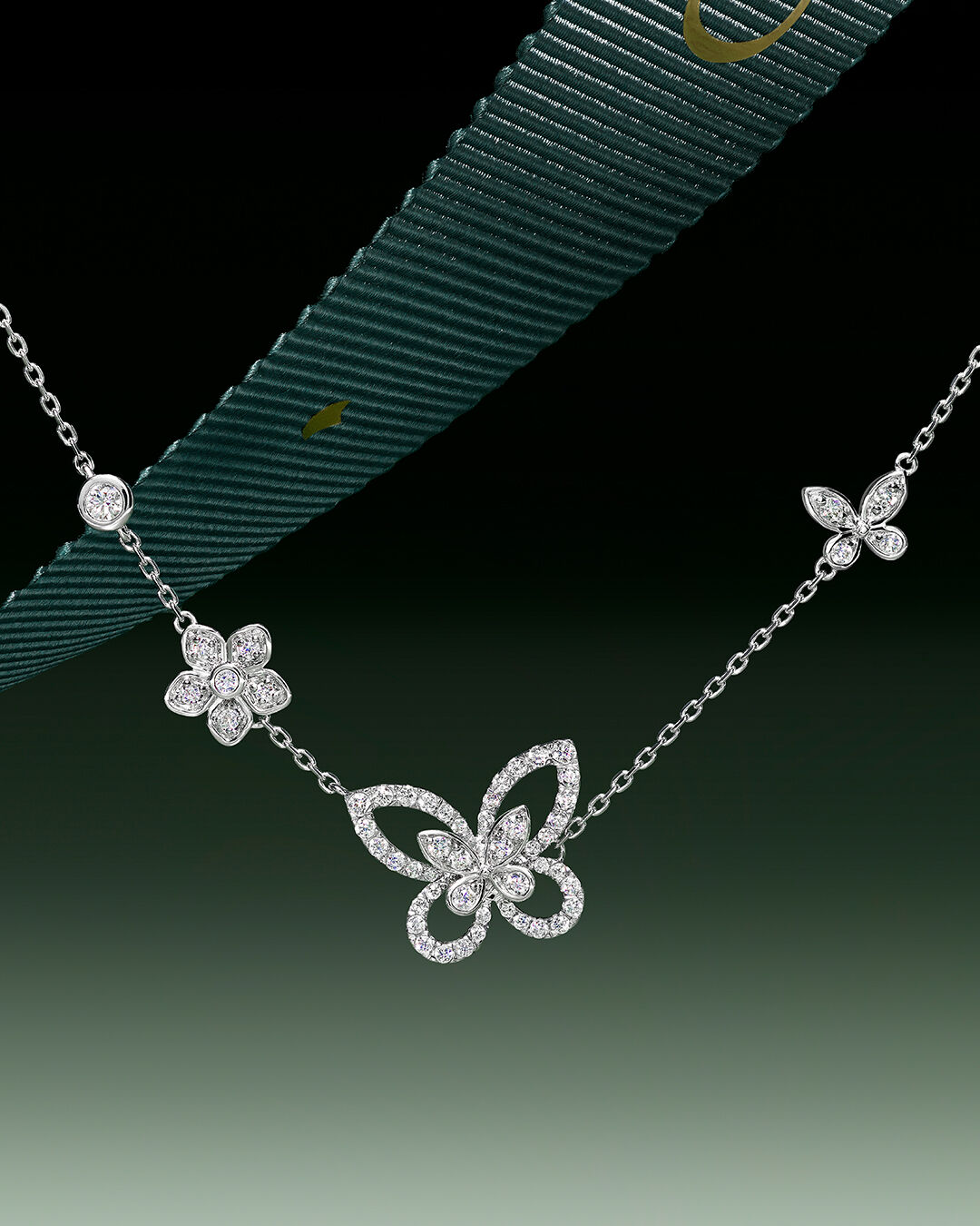 GRAFFグラフ　オーナメント Graff グラフ オーナメント - メルカリ